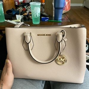 Michael kors leather satchel crossbody